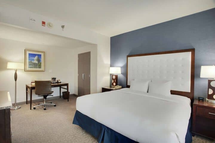 Room 19 of 54