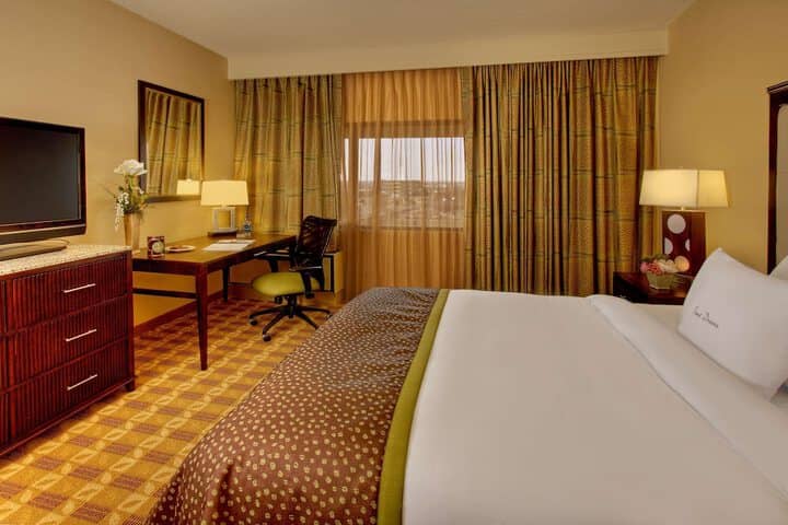 Room 21 of 54
