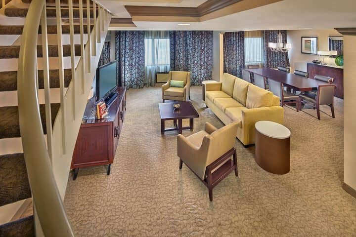 Room 25 of 54